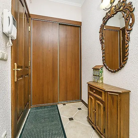 Amazing Two Beds In The Klovskiy Spusk * Kiew