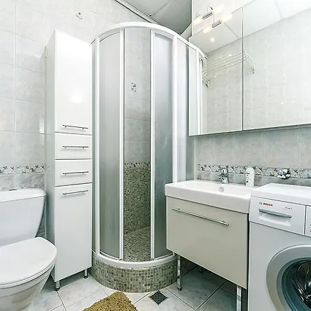 Apartment Amazing Two Beds In The Klovskiy Spusk *