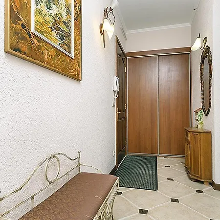 Amazing Two Beds In The Klovskiy Spusk * Kiew